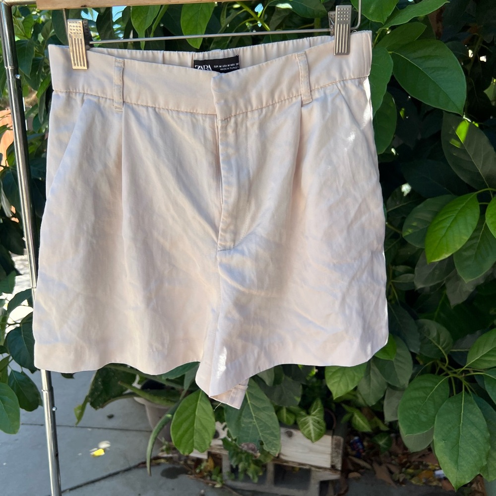 Zara Off-White Shorts